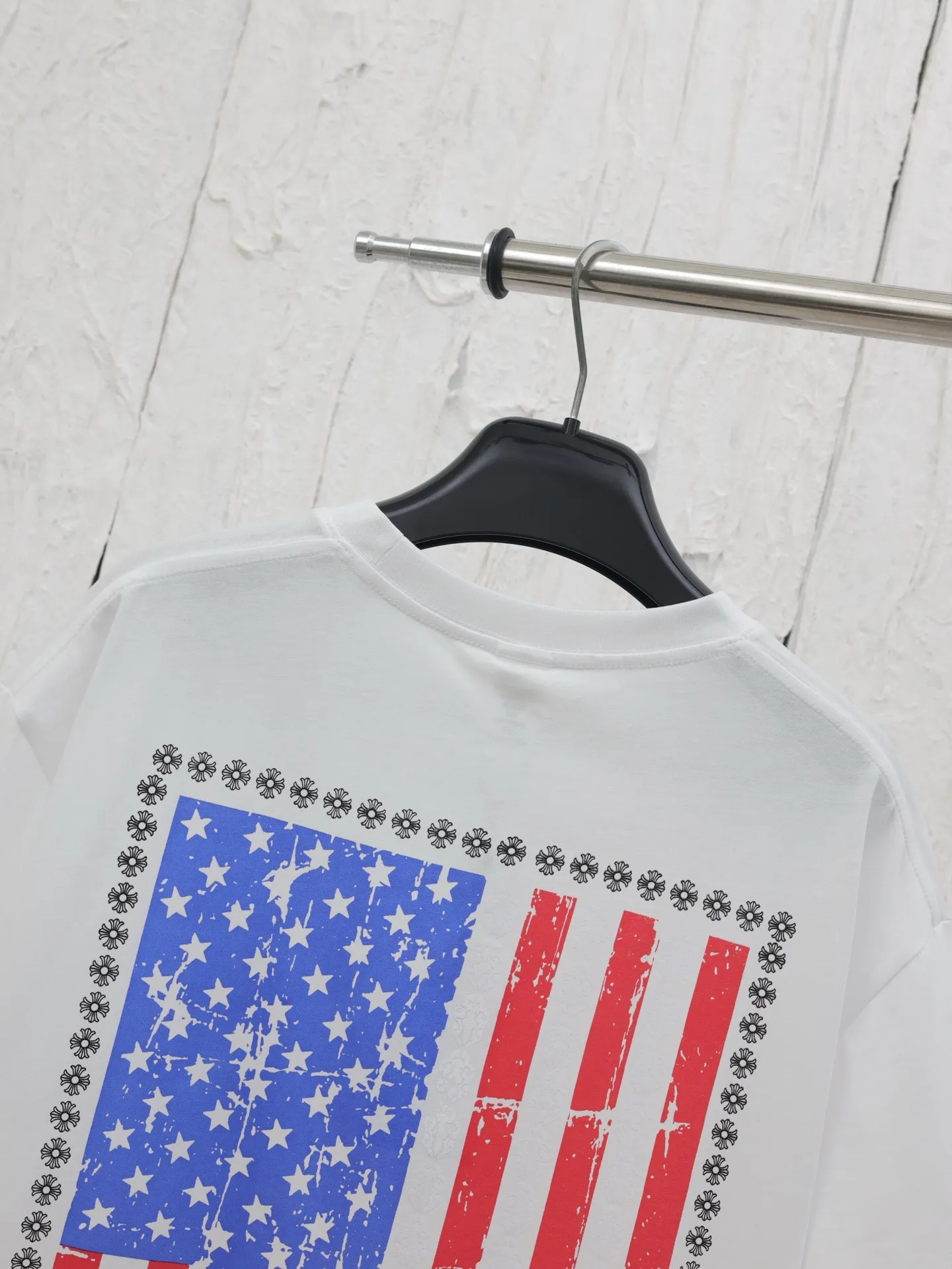 🅿️290 Chrome hearts*/Chrome Hearts 25 new flag rolled short-sleeved T-shirt. The fabric is made of 26 weave 200 grams of cotton. The printing uses a variety of printing techniques. Customized accessories Size: S/M/L